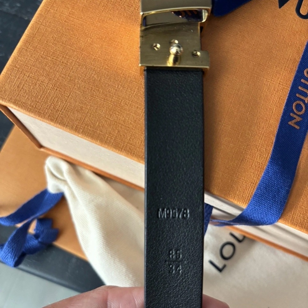 M9578V Louis Vuitton Black Women's Belt 85/34 Black Belt with Gold Buckle - Picture 5 of 6